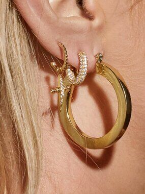 LUV AJ CELINE HOOPS